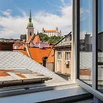 Apartment Highnest Bratislava