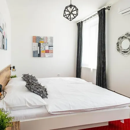Highnest Pressburg