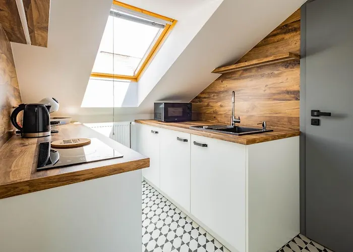 Highnest Apartment *